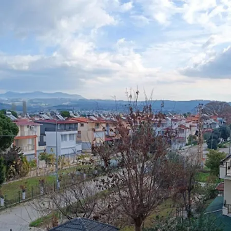 Cashmere Kusadası